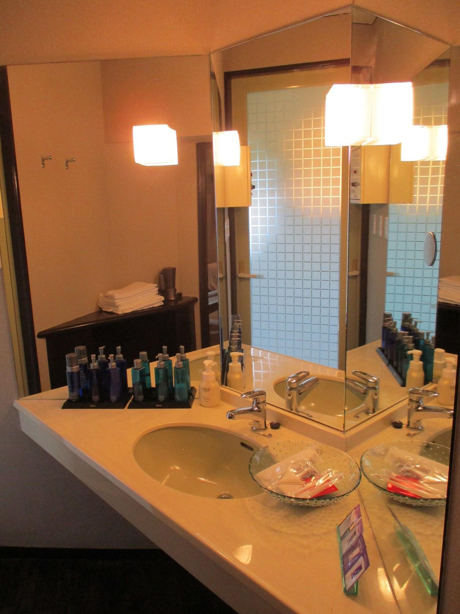 Rycom Crystal Hotel Okinawa Buitenkant foto