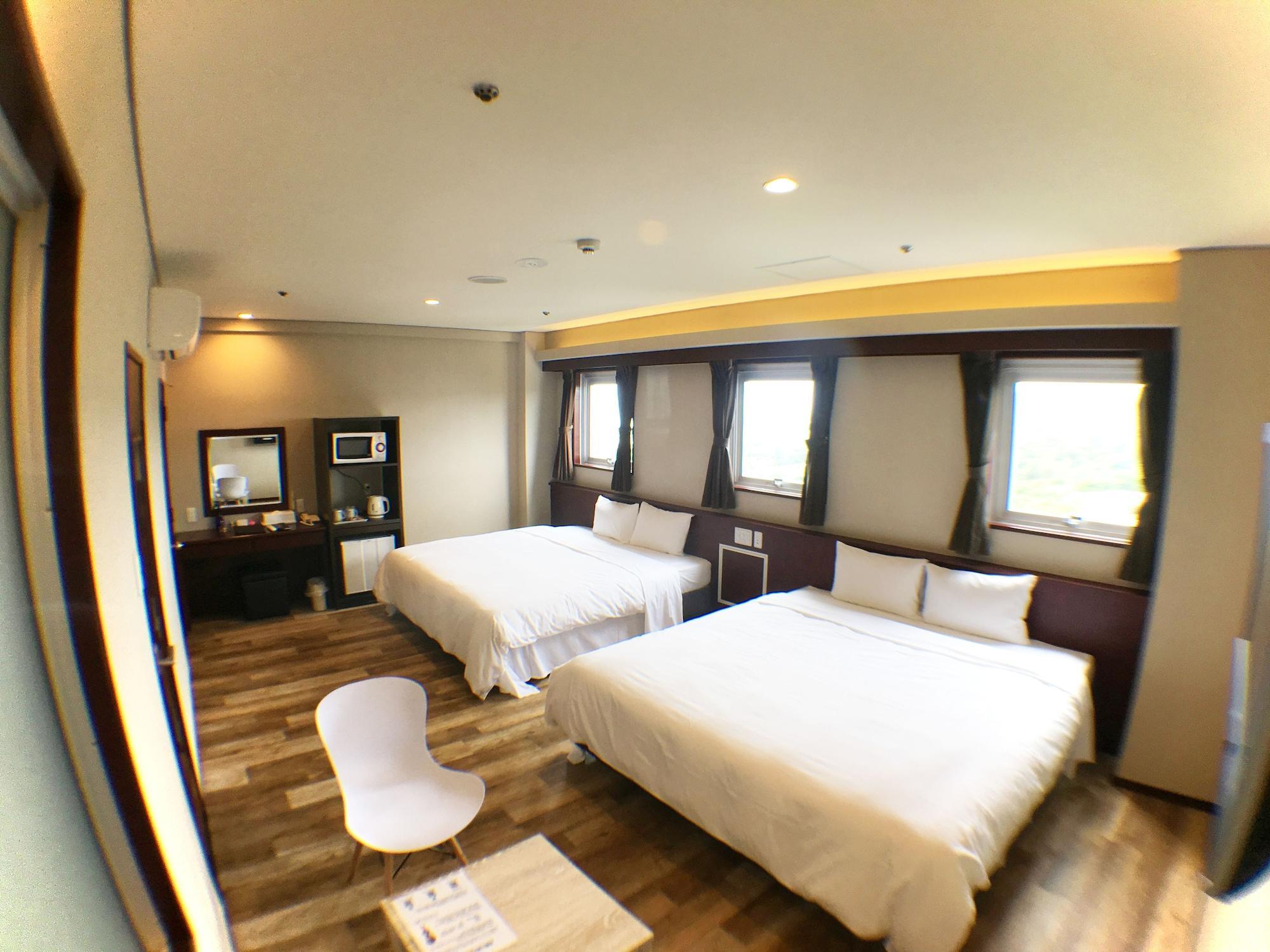 Rycom Crystal Hotel Okinawa Buitenkant foto