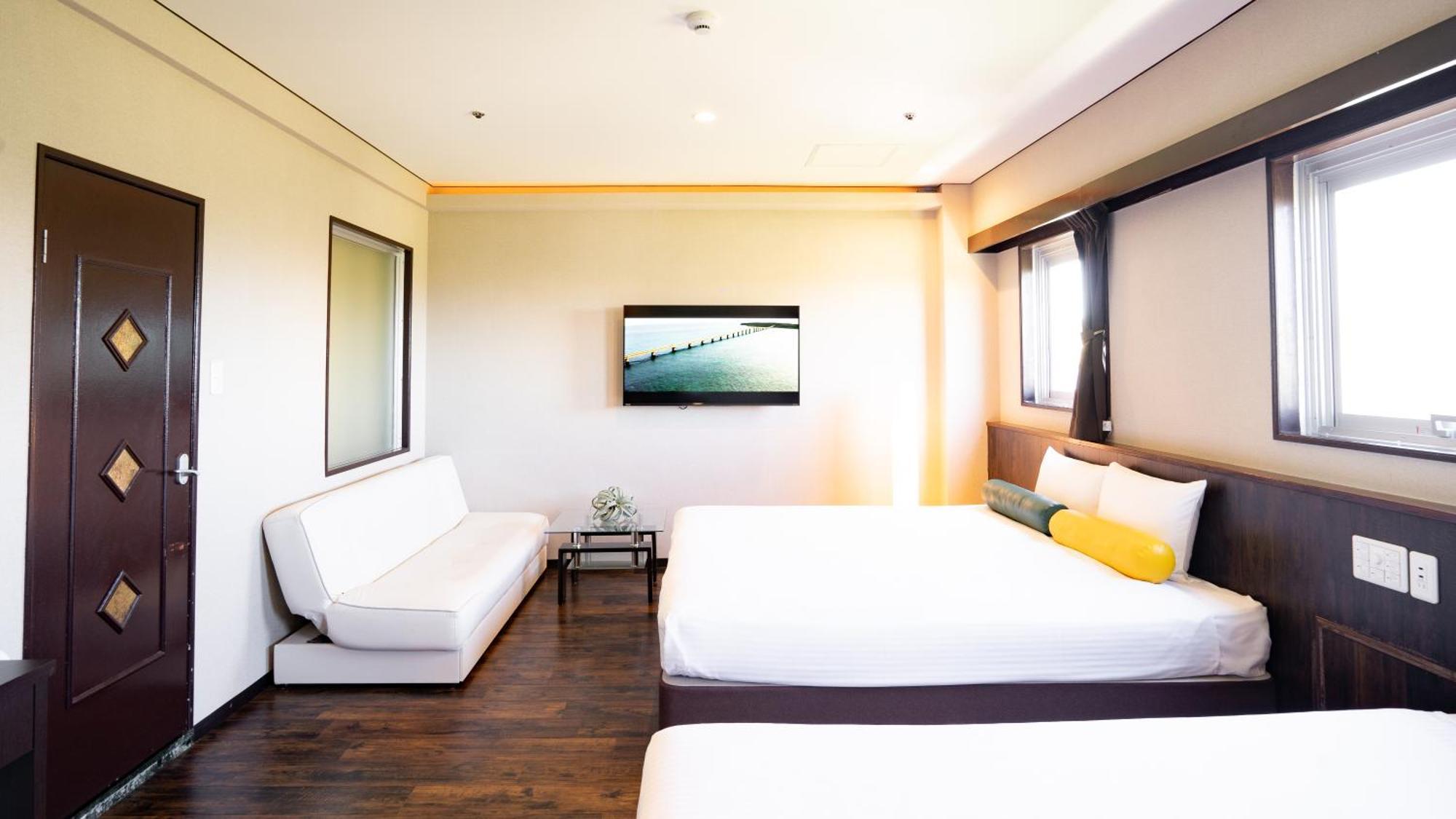 Rycom Crystal Hotel Okinawa Buitenkant foto